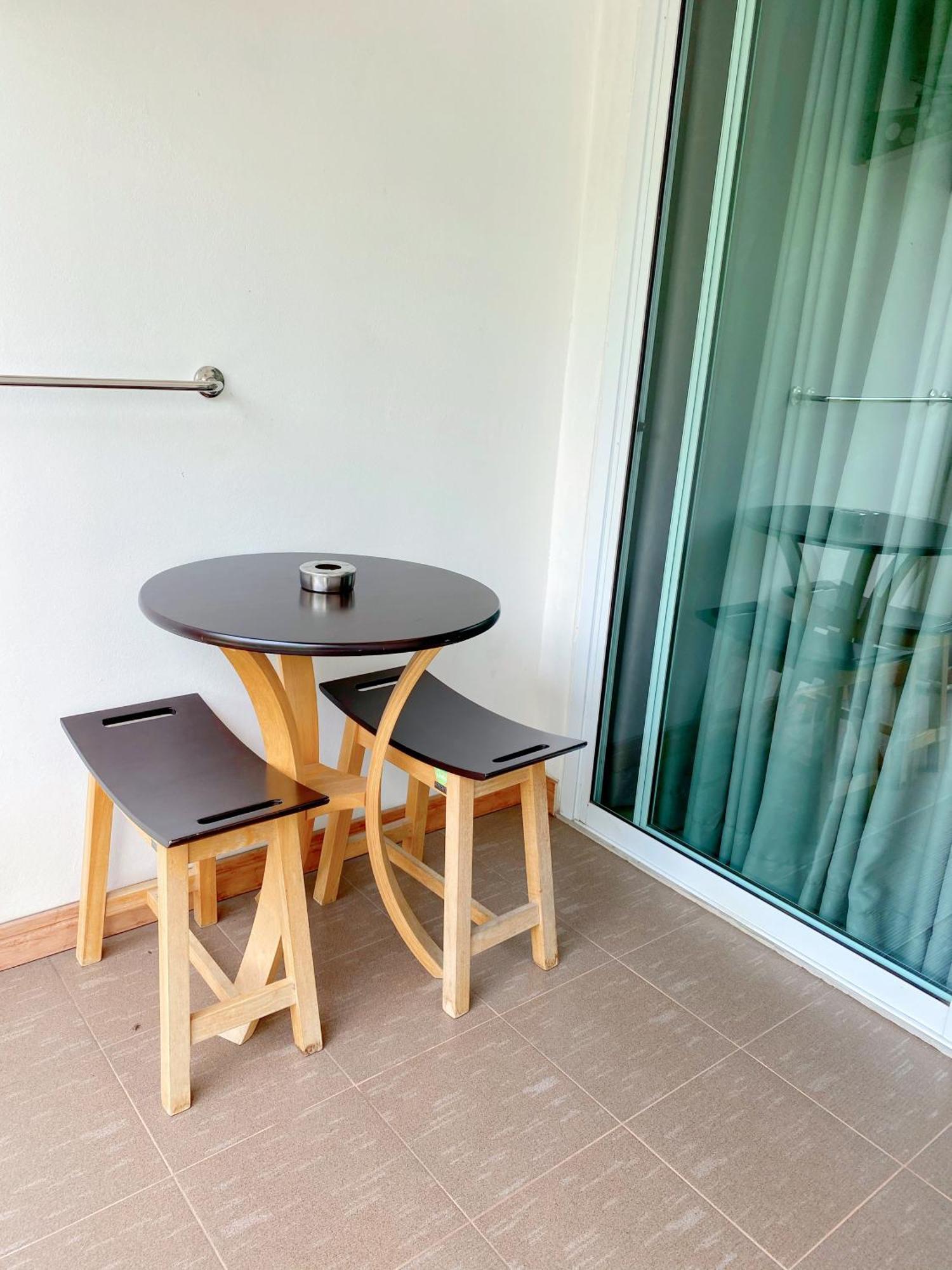 Tanatnan Hotel Ranong Ngoại thất bức ảnh